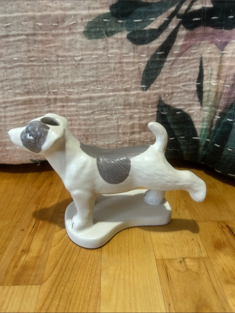 Pee my plants dog garden waterer